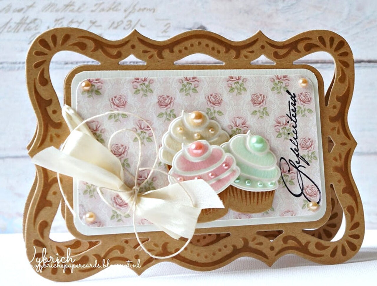Marianne Design : Creatables Dies - Rectangle Frame & Flowers